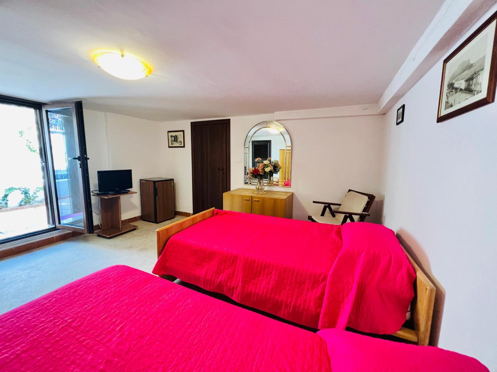 קאריני Villa Giada מראה חיצוני תמונה
